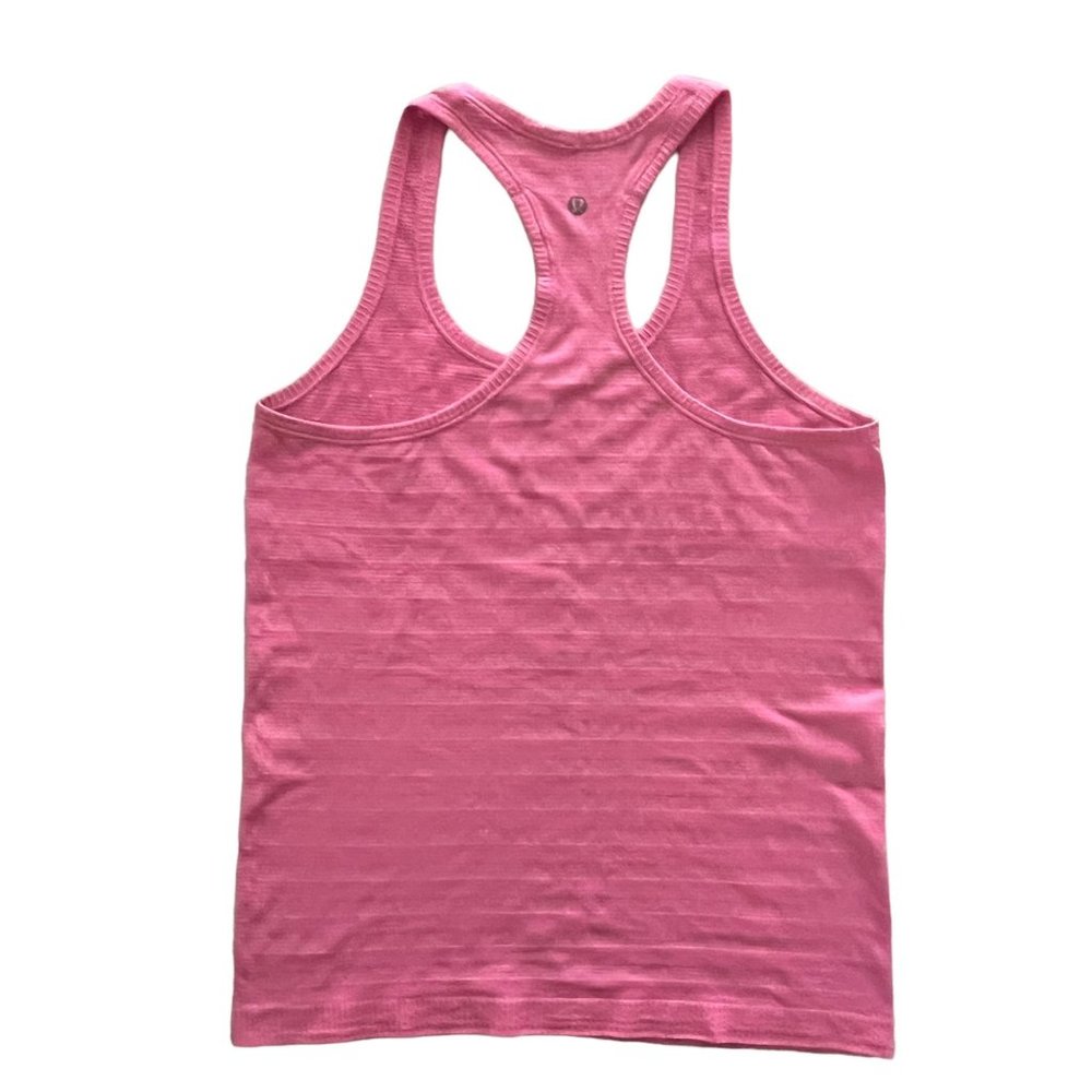 SOLD SOLD Swiftly Tech Racerback Tank Top 2.0 in Lip Gloss Size 8 - Picture 3 of 8